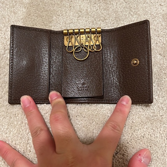 Gucci supreme key holder - Picture 5 of 5